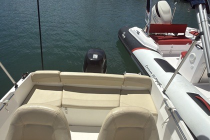 Location Bateau à moteur Jeanneau Cap Camarat 555 WA Fréjus