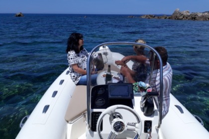 Charter RIB Capelli Capelli Tempest 600 Porticcio