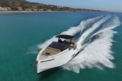 Location Bateau à moteur DE ANTONIO D34 Cannes