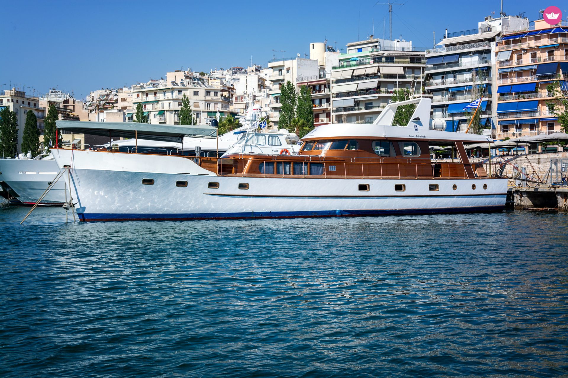 Charter Motorboat Graham Bunn Amanda Athens