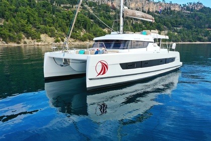 Hire Catamaran Bali - Catana Bali Catspace Kaštela