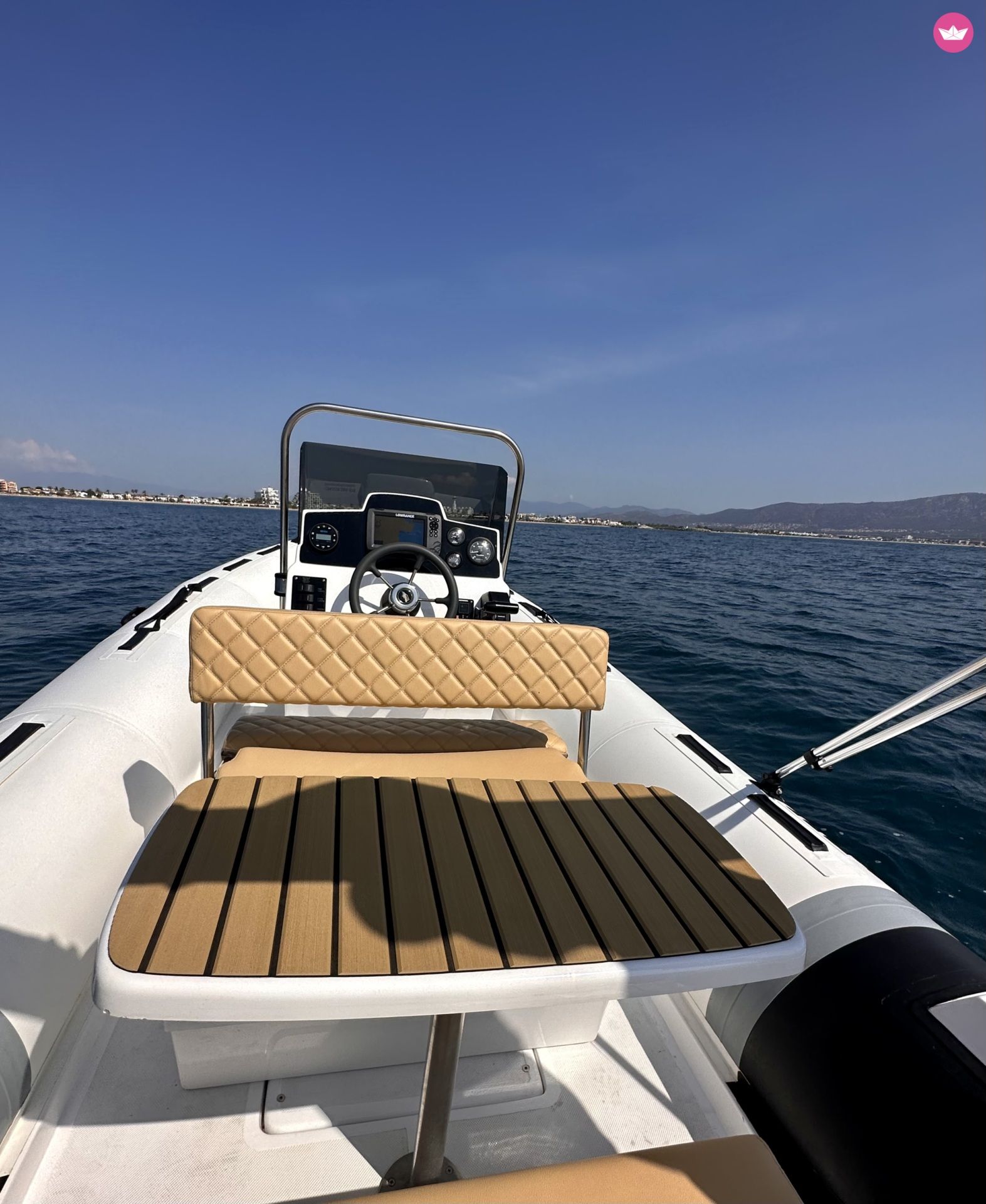Semi-rigide Tiger Marine OPEN 600 100cv 3