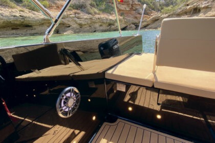 Lancha 2021 personalizada (Titulín)