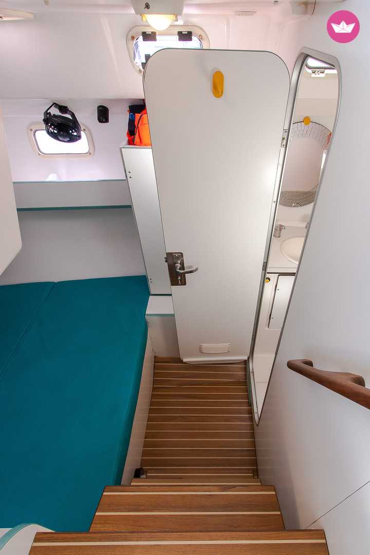 Dufour Atoll 6 (50 Feet) in Rethymno  