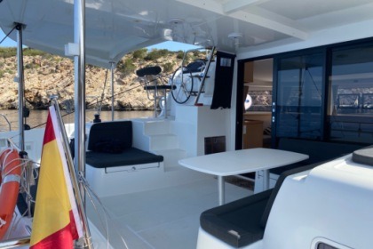 Catamarán Lagoon 42  Full Equipe (2018)