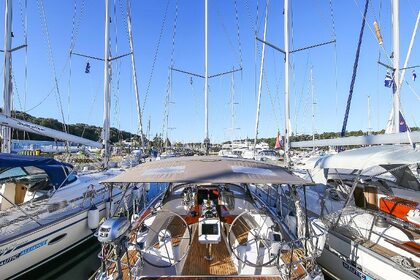 Hyra båt Segelbåt Bavaria Bavaria Cruiser 37 - 3 cab. Krk