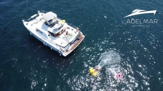 Torrevieja Catamaran Lagoon 43 alt tag text