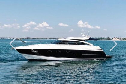 Miete Motoryacht Princess V52 Capri