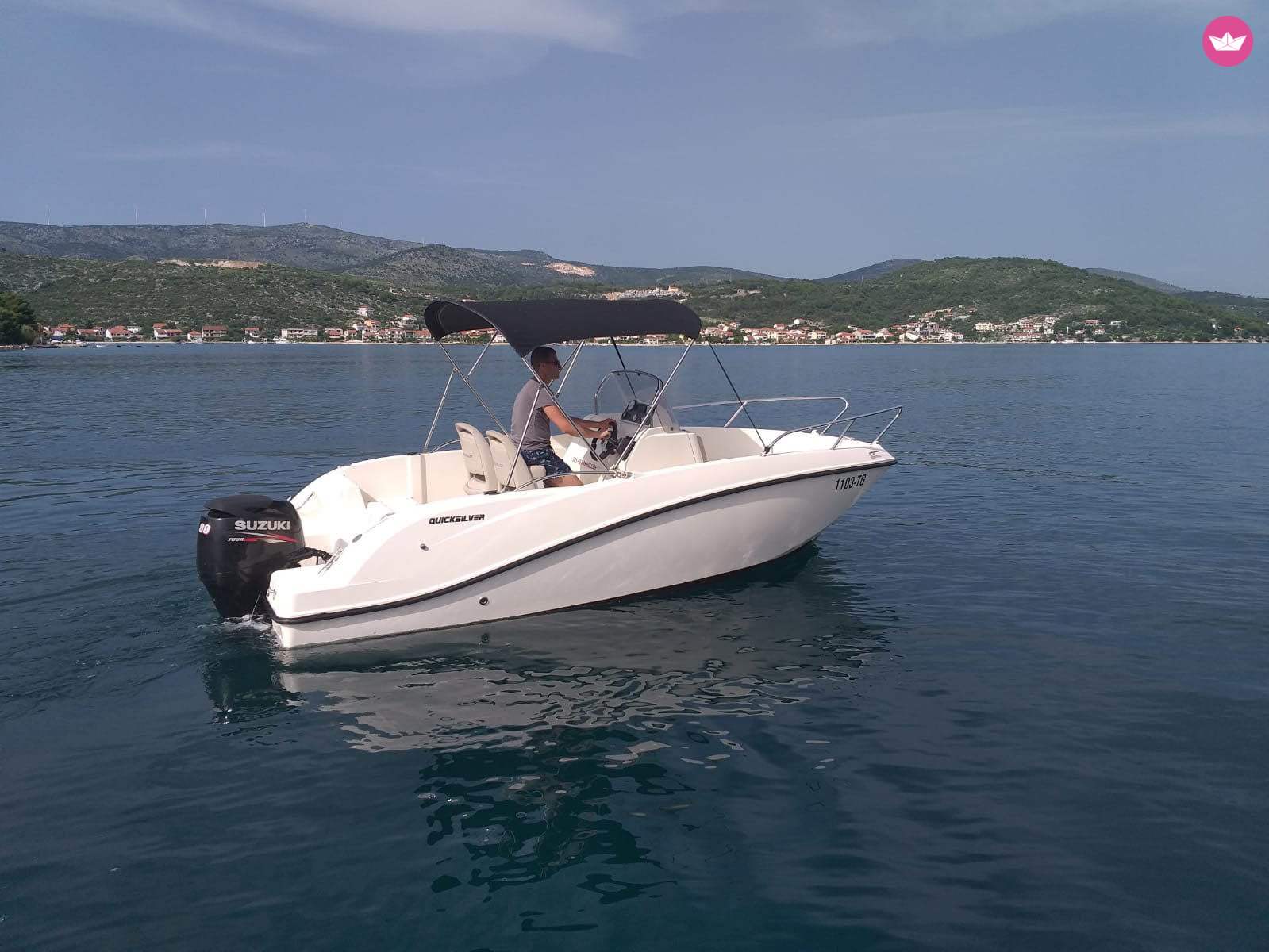 Quicksilver 555 Activ in Trogir for hire