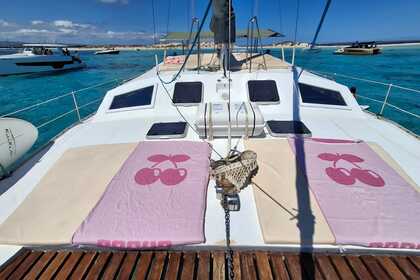 Charter Catamaran WOOD DESIGN FLICA 37 Ibiza