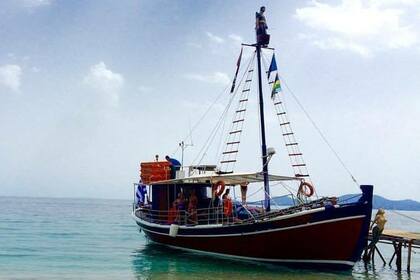 Verhuur Motorboot Custome Made Motorsailer Corfu