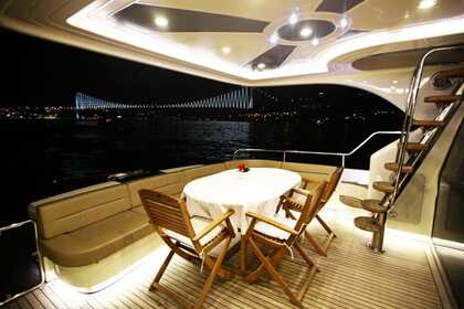 19m Spacious Motoryat in Istanbul B8