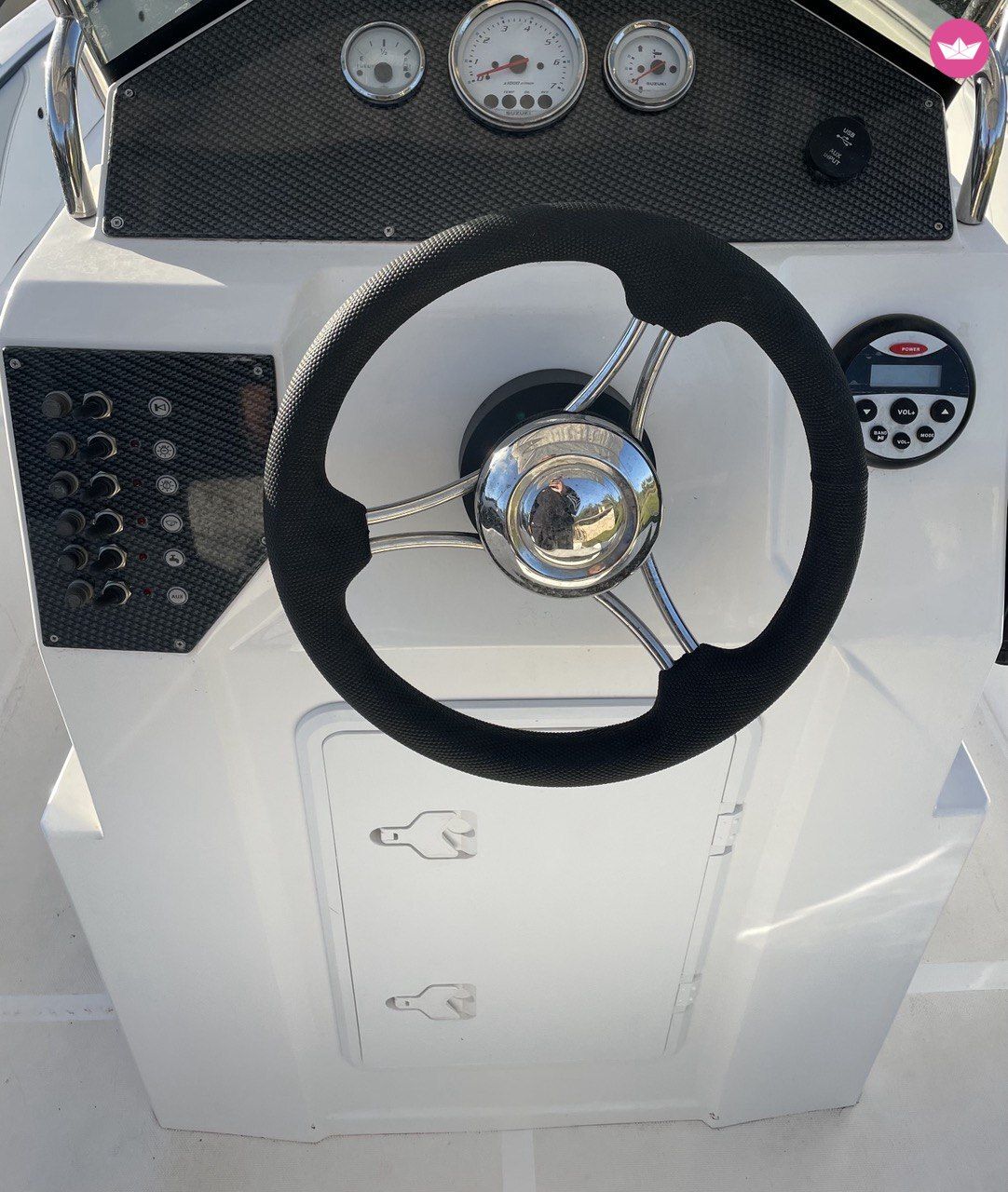 Bateau sans permis Trimarchi Nica 5.30 40cv 3