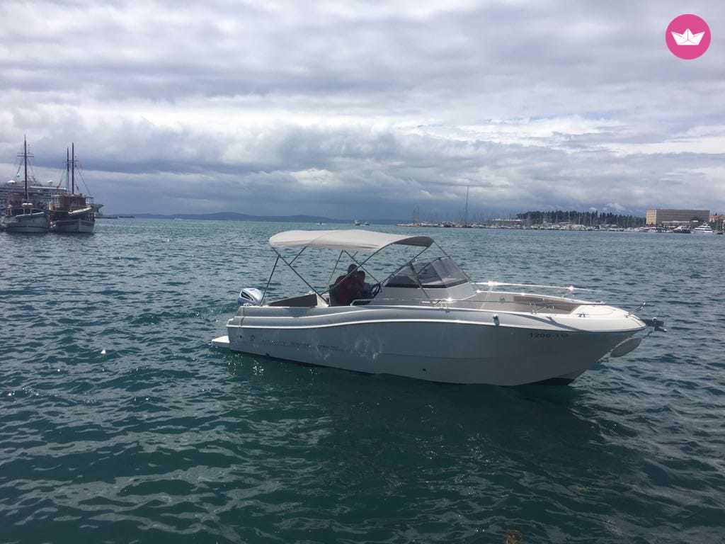 Miete motorboot in Split  