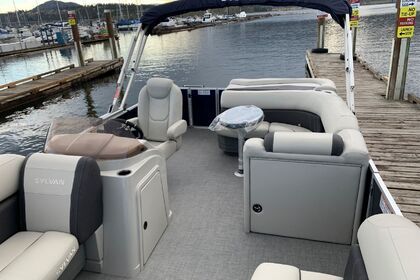 Sylvan Mirage 8520 for rent in Kelowna, BC!