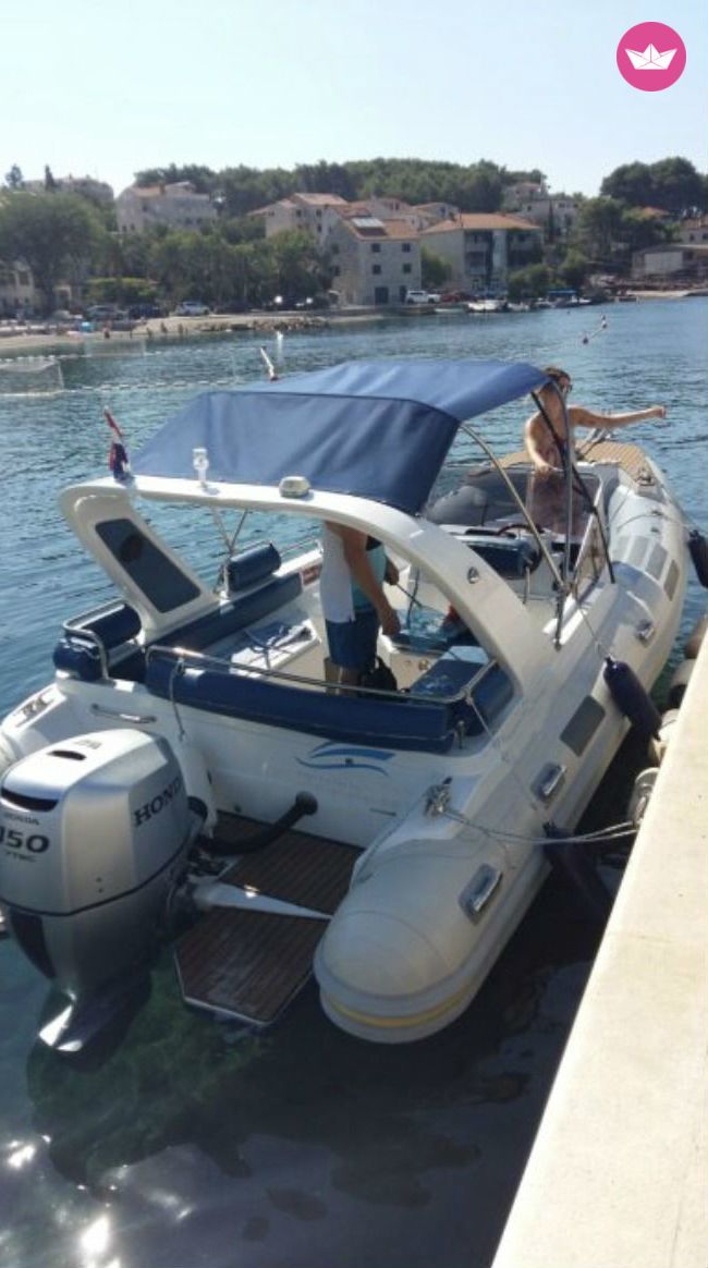 Charter RIB Shark 23 Zadar