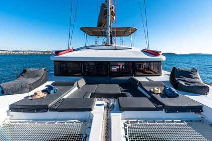 QUEEN OF DIAMONDS Lagoon 52