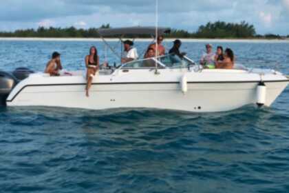 Charter Motorboat Glacier Bay Cat Turks and Caicos Islands