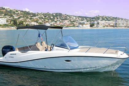 Miete Motorboot Quicksilver Activ 675 Sundeck Cannes
