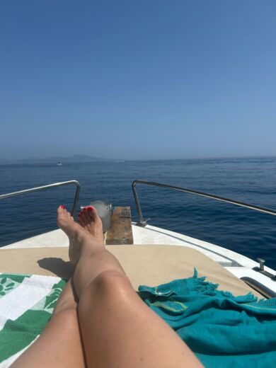 L'Escala Motorboat Trawler Trawler alt tag text