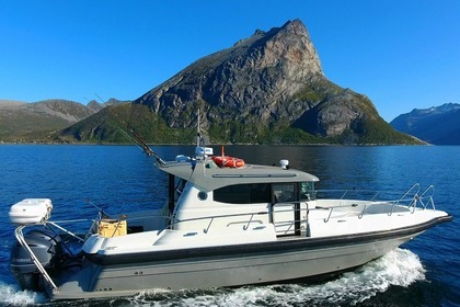 Hyra båt Motorbåt Kloster Patrol P32 Kvaløysletta