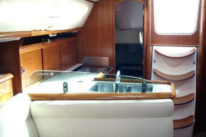 Jeanneau Sun Odyssey 35