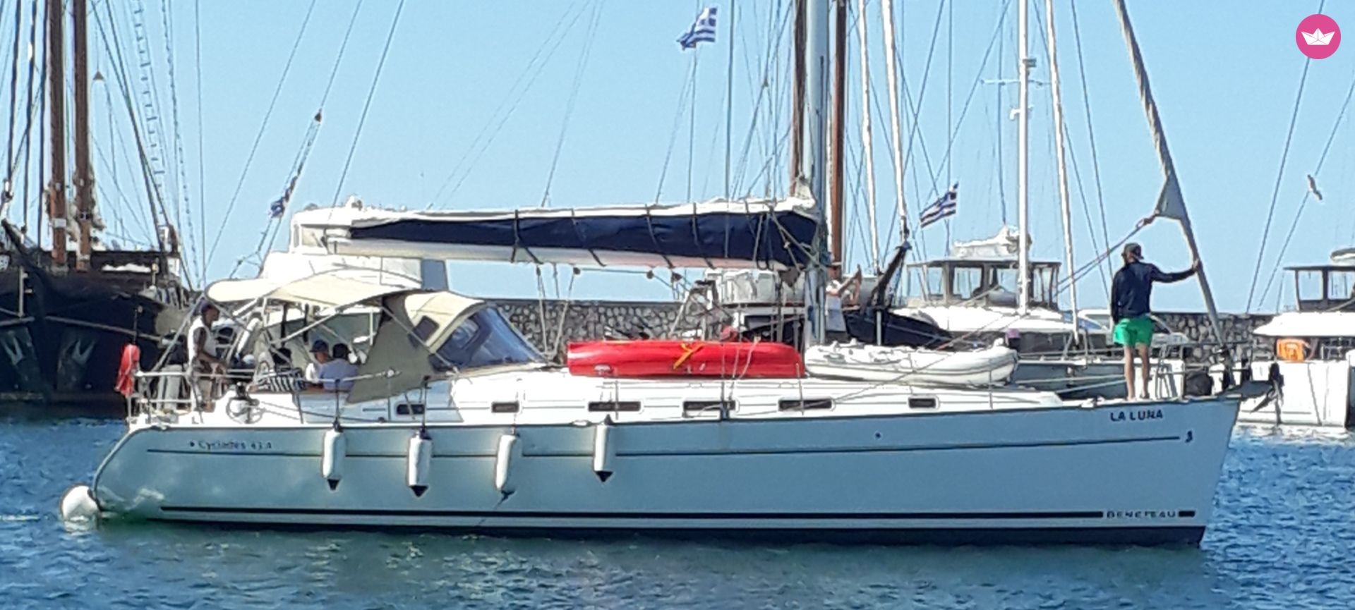 Sailboat Beneteau Cyclades 43.4  