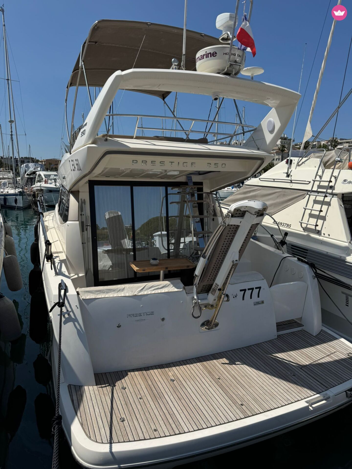 Bateau à moteur Jeanneau Prestige 350 fly 220cv 7