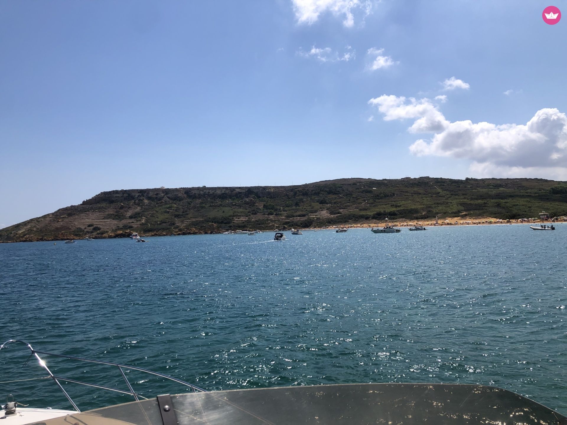 Rental motorboat in Gozo  