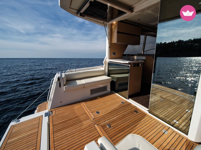 Greenline 39 in Zadar for hire