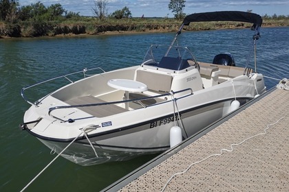 Hyra båt Motorbåt Quicksilver Activ 555 Open Palavas-les-Flots