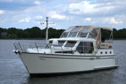 Charter Houseboat zzz Aqua Yacht  Classic AC 1080 Priepert