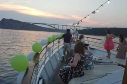 Traditional wooden boat Kamelija - for private tours