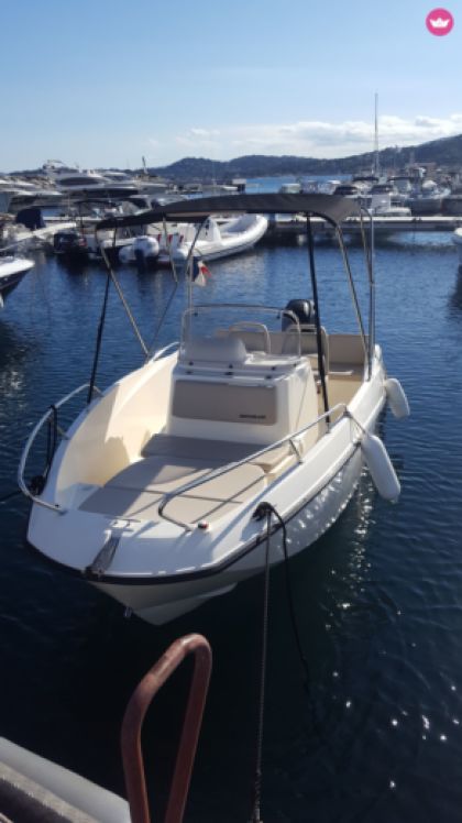 Charter Motorboat Quicksilver Activ 535 Open Bénodet