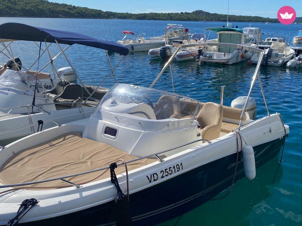 Bateau à moteur Jeanneau Cap Camarat 6.5 Wa 150cv 2