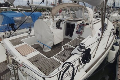Beneteau Oceanis 37