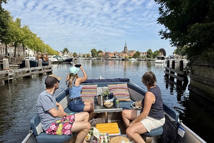 ? Cruise Zwartsluis in Style with the Pettersloep! ?