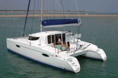 Charter Catamaran Fountaine Pajot Mahe 36 Barcelona