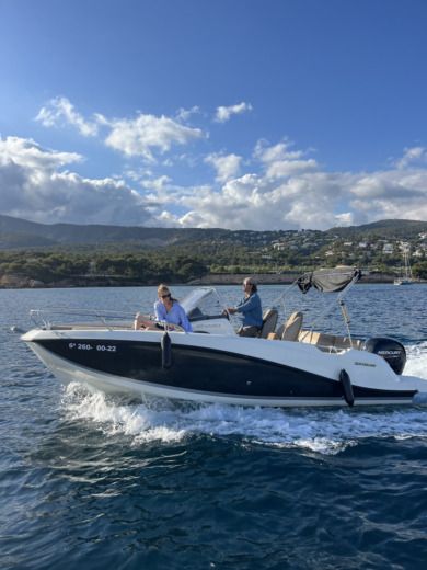 charter-quicksilver-activ-605-sundeck-motorboat-2023-in-portals-nous