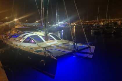 Charter Catamaran Kennex Legendary 445 Costa Adeje