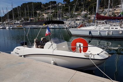 Noleggio Barca a motore Quicksilver open 555 Activ Saint-Chamas