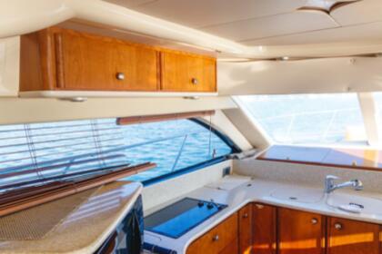 Meridien 43 fly bridge