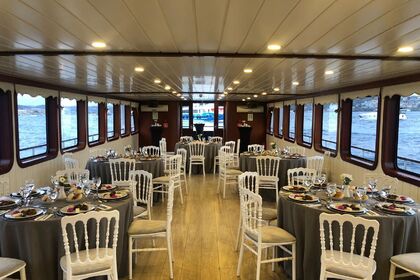 Luxury motor yacht for 120 people B2