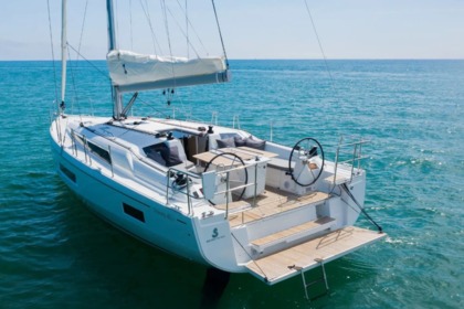 Miete Segelboot  Oceanis 40.1 Olbia
