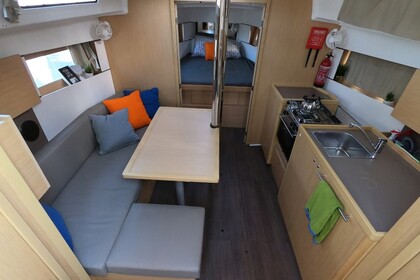 Beneteau Oceanis 38.1