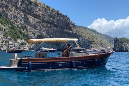 Location Bateau à moteur Fratelli Mileo Leucosya 30 Sport-cruiser S Sorrente