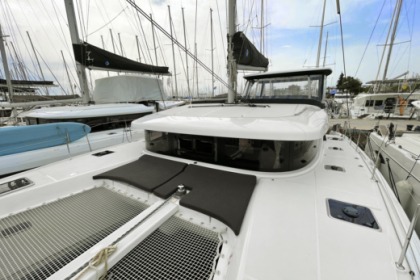 Hyra båt Katamaran Lagoon Lagoon 42 Aten