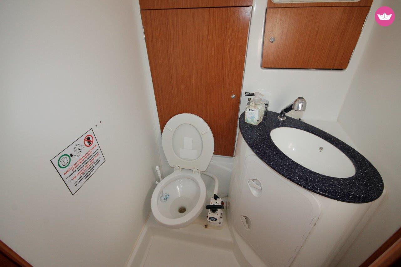 Sailboat Beneteau Cyclades 50.4  