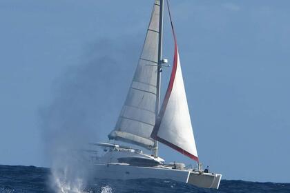 Location Catamaran Lagoon Lagoon 410 S2 Saint-François