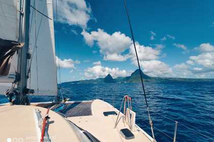 Catamaran de croisière rapide